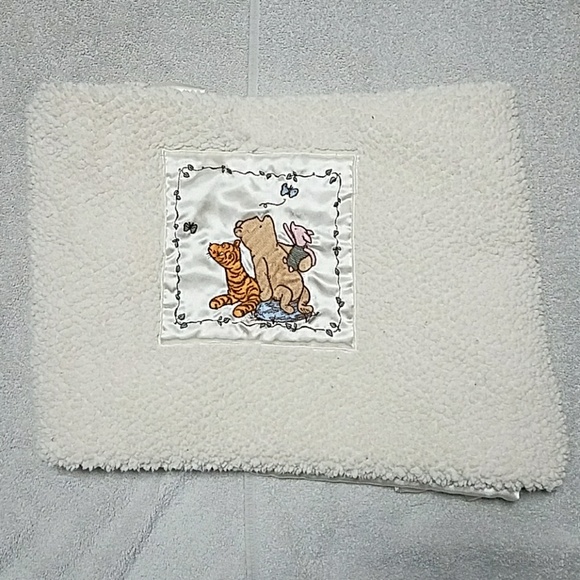 classic pooh blanket